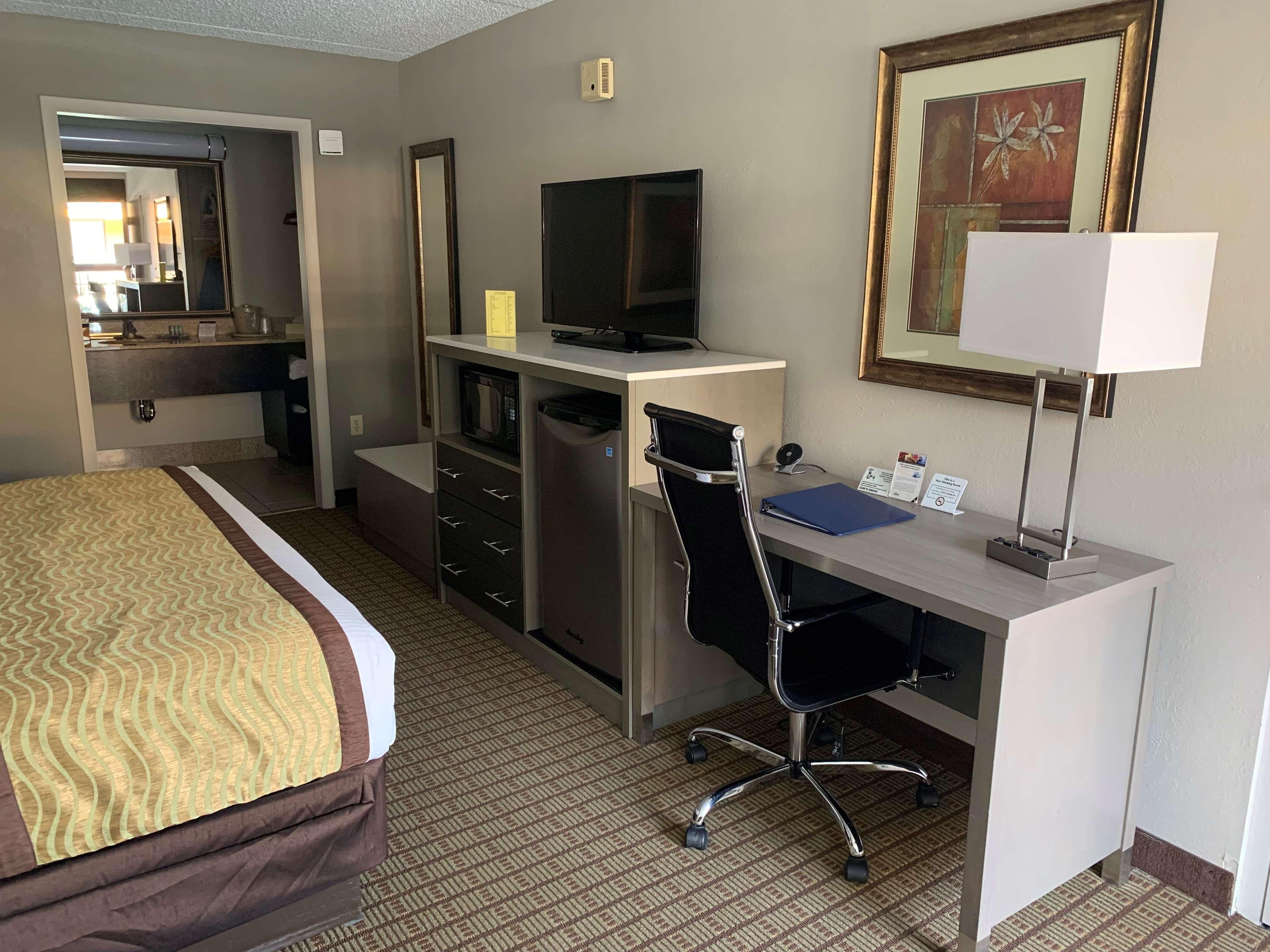 Best Western - Fayetteville Exterior photo
